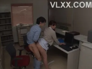 CAWD-372 [Độ chìm tối đa! Hoàn toàn chủ quan & ghi âm song âm] Nếu bạn thân của cô ấy phát hiện ra, cô ấy sẽ rơi vào tình huống khó khăn, thì thầm và quyến rũ bạn bằng creampie, Satoma Arai