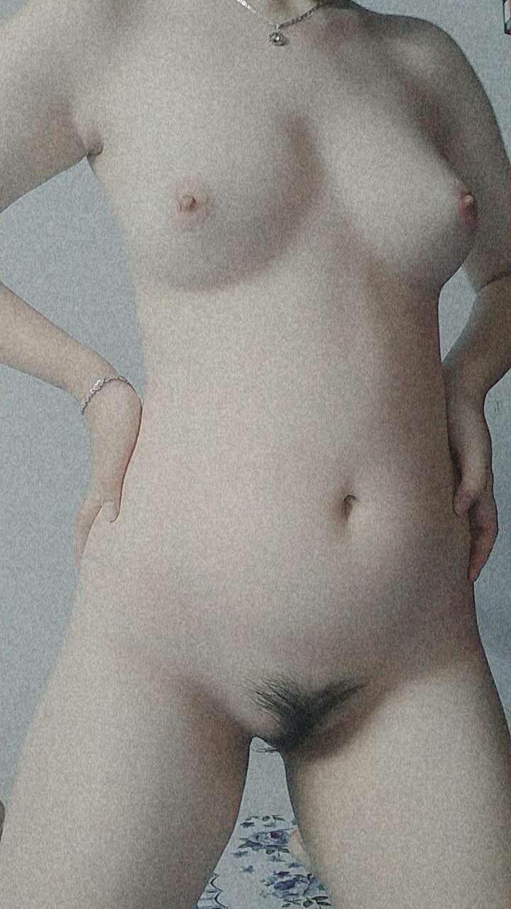 Hot japan girl get dick in her holes